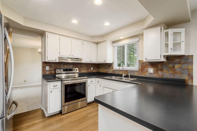 611 Fawndale Place, Gahanna, OH 43230