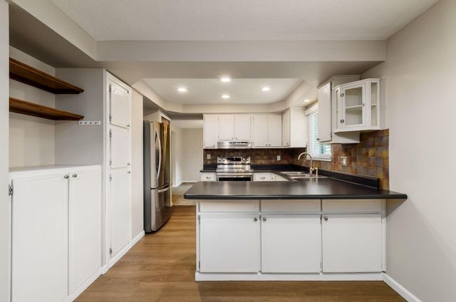 611 Fawndale Place, Gahanna, OH 43230