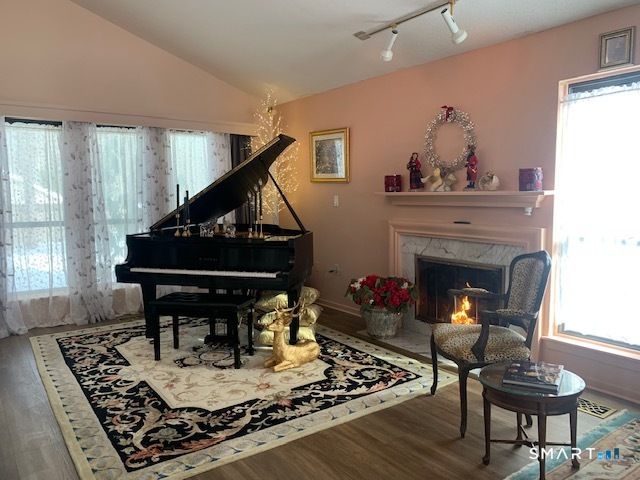 28 Cottonwood Drive 28, Avon, CT 06001