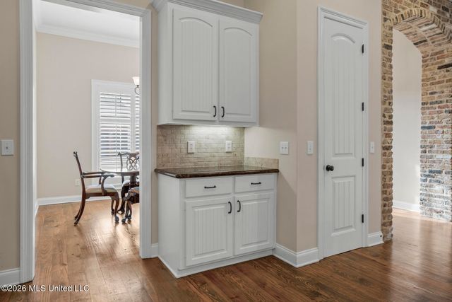 8 Enclave Circle, Ridgeland, MS 39157