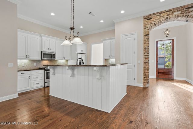 8 Enclave Circle, Ridgeland, MS 39157