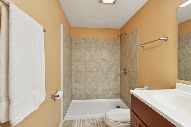 1007 Eric Lane, Waunakee, WI 53597