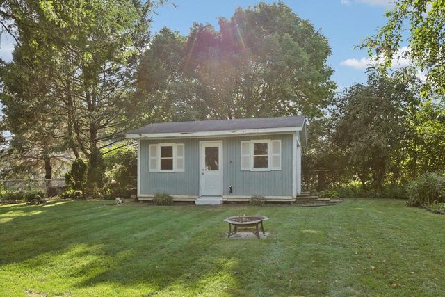 1007 Eric Lane, Waunakee, WI 53597