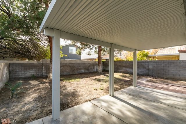 6517 Fresh Meadows Lane, Las Vegas, NV 89108