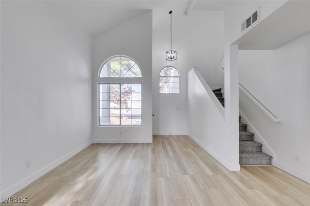 6517 Fresh Meadows Lane, Las Vegas, NV 89108