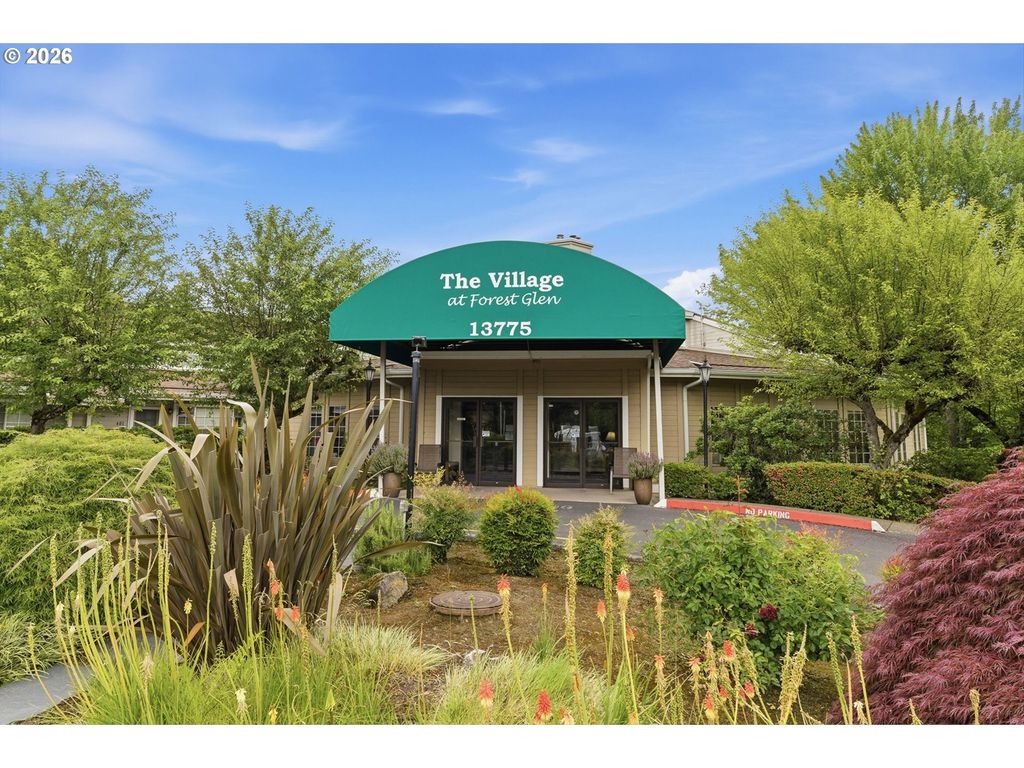 13775 Sw SCHOLLS FERRY Rd 217, Beaverton, OR 97008