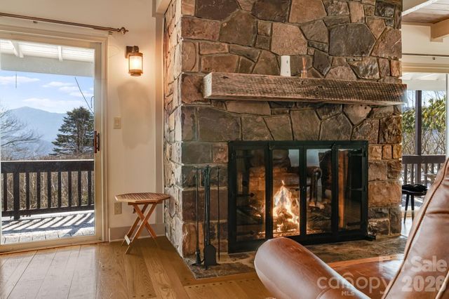 301 Highland Circle, Sugar Mountain, NC 28604