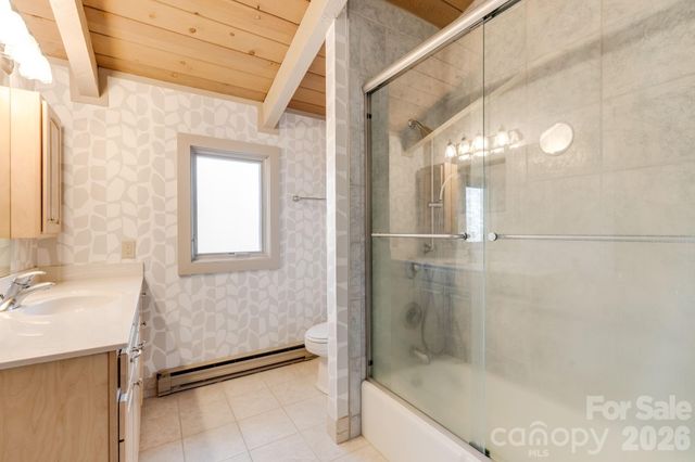 301 Highland Circle, Sugar Mountain, NC 28604