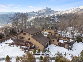 301 Highland Circle, Sugar Mountain, NC 28604