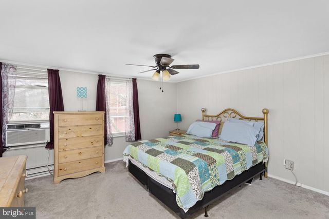 137 2ND ST, Bordentown, NJ 08505