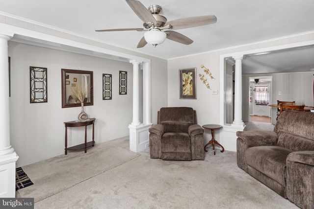 137 2ND ST, Bordentown, NJ 08505