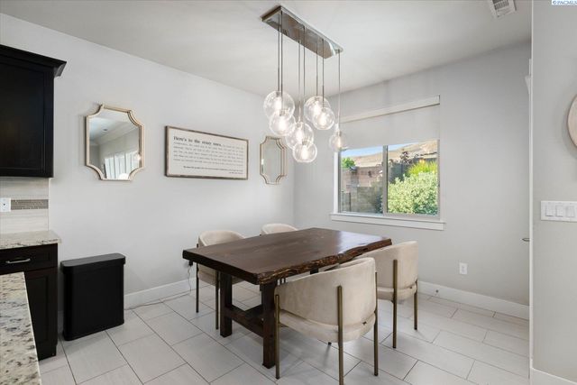 2629 W 44th Place, Kennewick, WA 99337