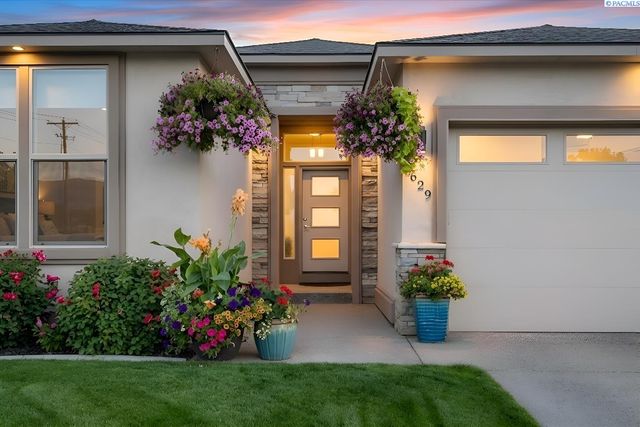 2629 W 44th Place, Kennewick, WA 99337