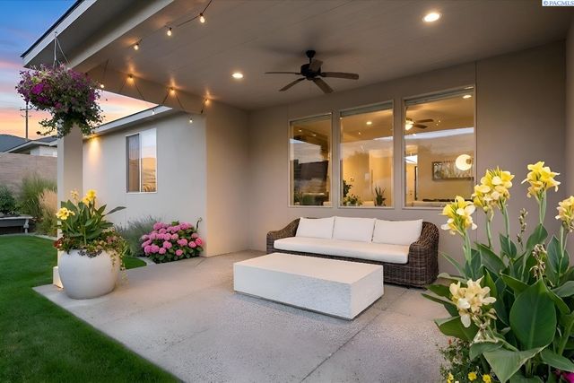 2629 W 44th Place, Kennewick, WA 99337