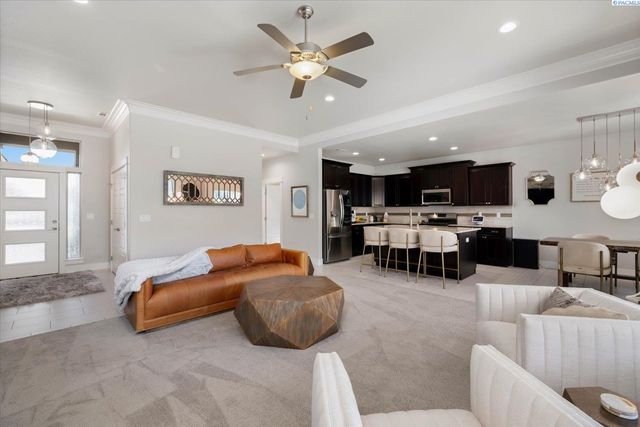 2629 W 44th Place, Kennewick, WA 99337