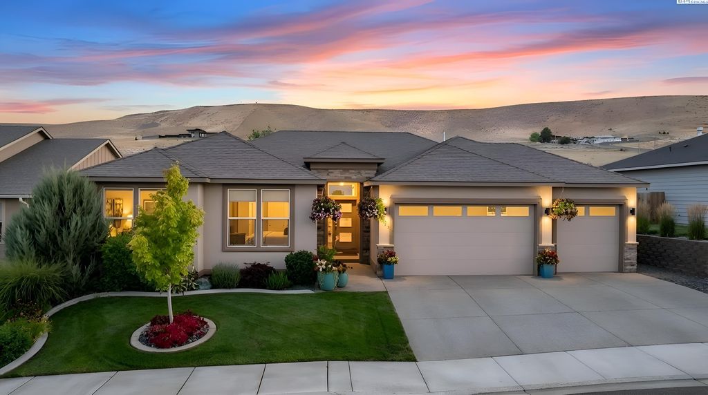 2629 W 44th Place, Kennewick, WA 99337