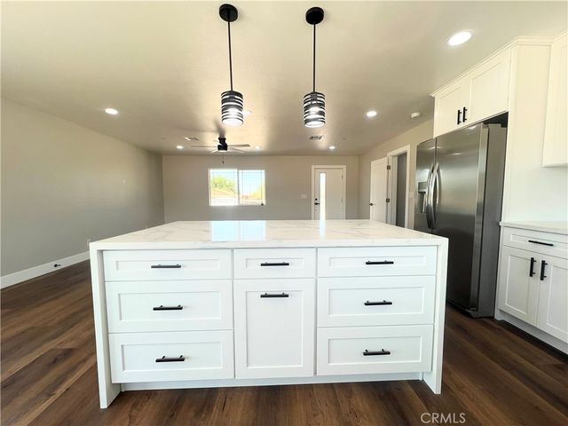 9506 East Avenue T-14, Littlerock, CA 93543