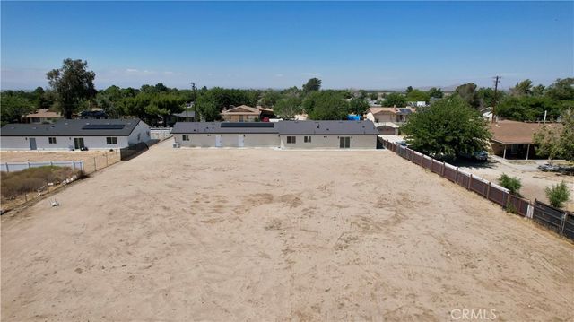9506 East Avenue T-14, Littlerock, CA 93543