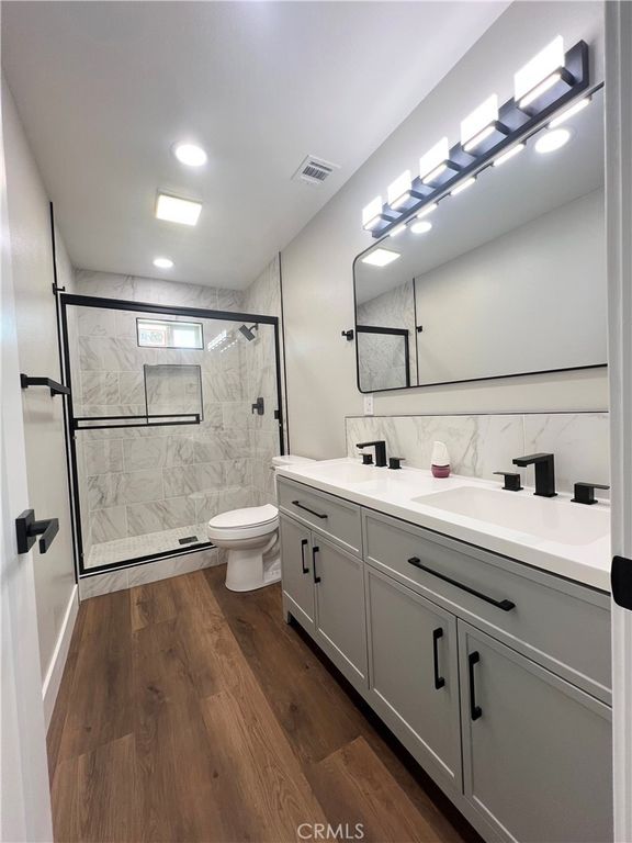 Image 28 of property listing at 9506 East Avenue T-14, Littlerock, CA 93543