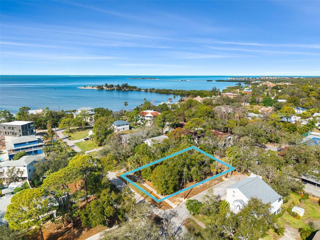 VENTNOR AVENUE, Tarpon Springs, FL 34689