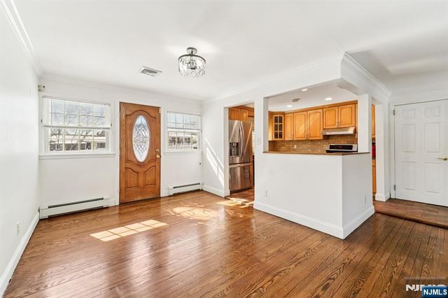 204 Pierron Street, Northvale, NJ 07647