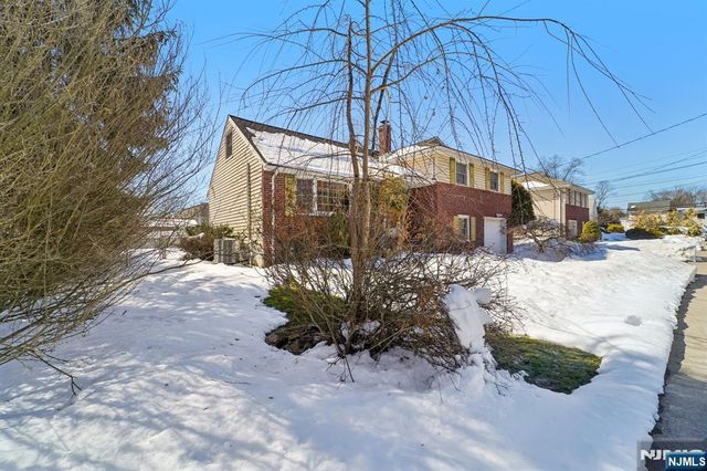 204 Pierron Street, Northvale, NJ 07647