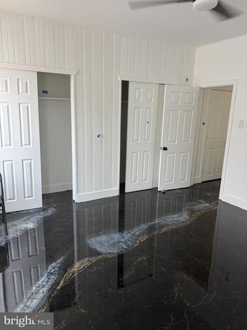 323 CHESTNUT ST, Camden, NJ 08103