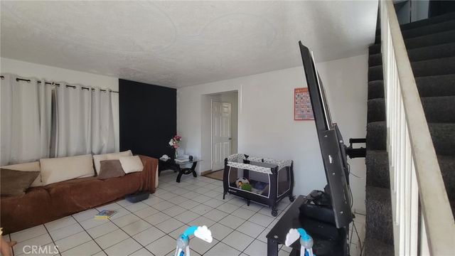 9306 Parmelee Avenue, Los Angeles, CA 90002