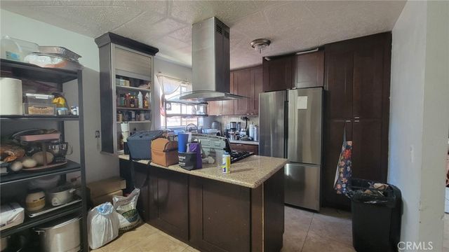 9306 Parmelee Avenue, Los Angeles, CA 90002