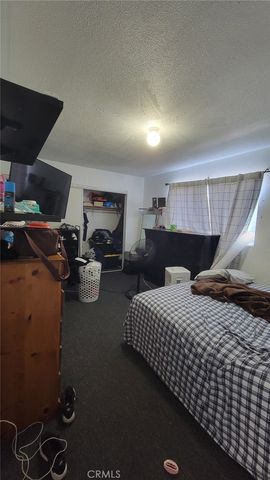 9306 Parmelee Avenue, Los Angeles, CA 90002
