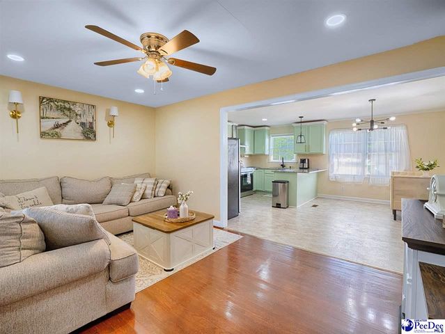 2105 Eaton Circle, Florence, SC 29501