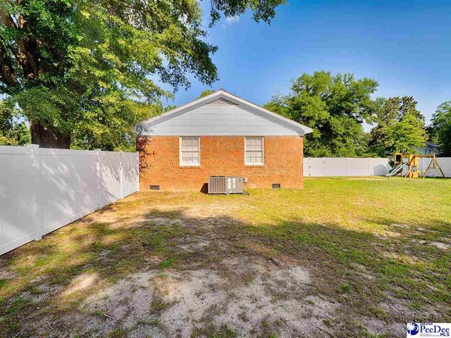 2105 Eaton Circle, Florence, SC 29501