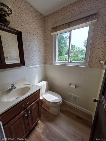 1243 Pickwick Place, Flint Charter Township, MI 48507