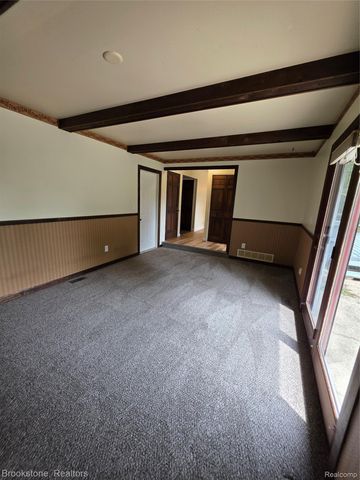 1243 Pickwick Place, Flint Charter Township, MI 48507