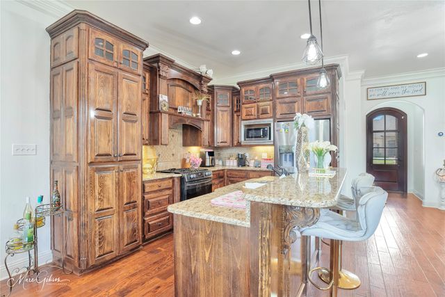 605 Bitter Pecan Drive, Bossier City, LA 71111