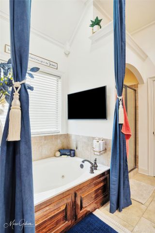 605 Bitter Pecan Drive, Bossier City, LA 71111