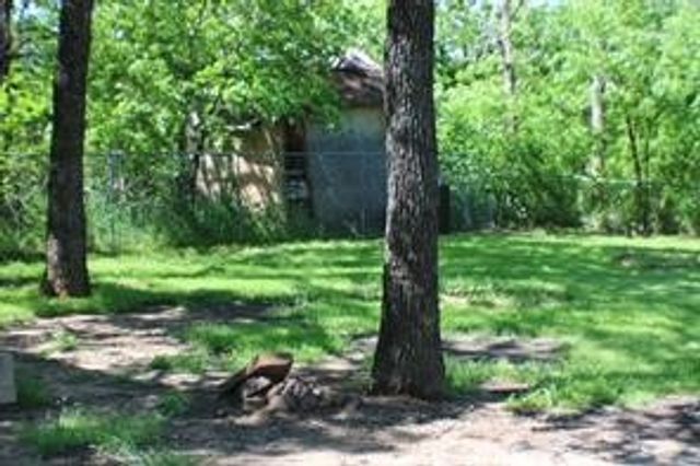 500 Oakwood Drive, Bartonville, TX 76226