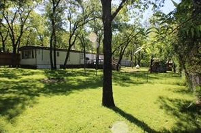 500 Oakwood Drive, Bartonville, TX 76226