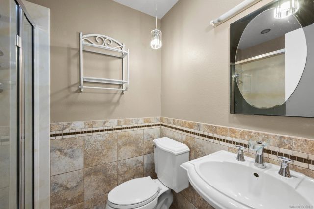 6690 Gullstrand St, San Diego, CA 92122