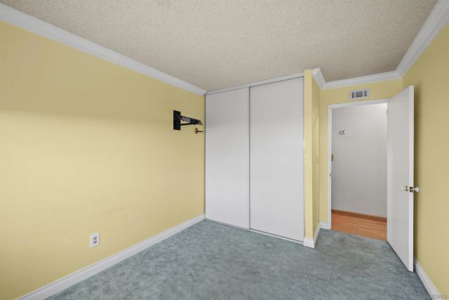 6690 Gullstrand St, San Diego, CA 92122