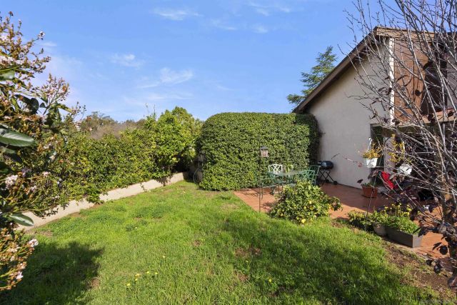 6690 Gullstrand St, San Diego, CA 92122