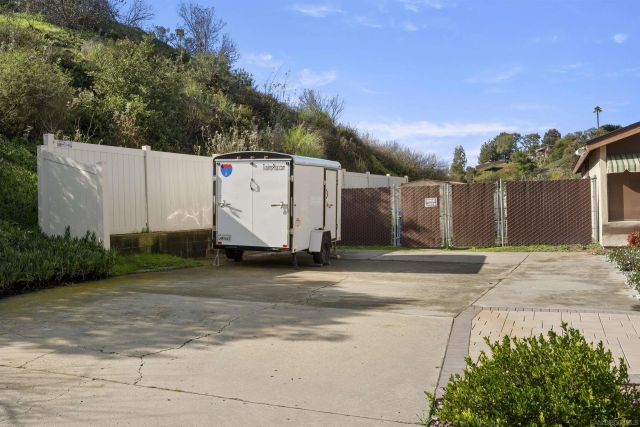 6690 Gullstrand St, San Diego, CA 92122