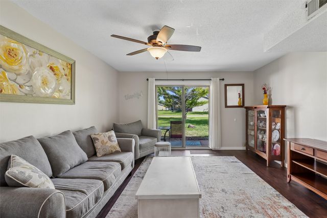 1093 NW Greenwood Street, Ankeny, IA 50023