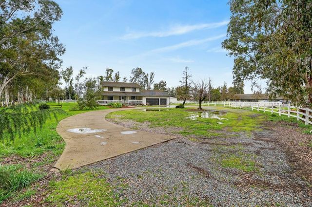 14130 Sargent Ave, Galt, CA 95632