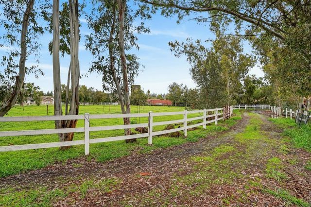 14130 Sargent Ave, Galt, CA 95632