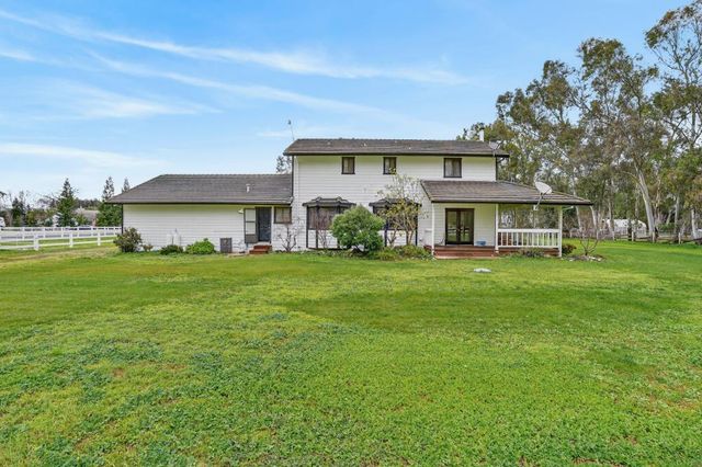 14130 Sargent Ave, Galt, CA 95632