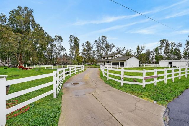 14130 Sargent Ave, Galt, CA 95632