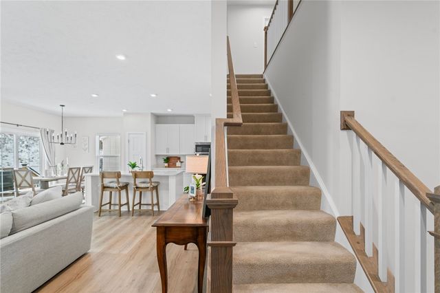 216 Dana Dr, Ohio Twp, PA 15143