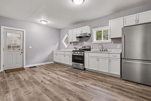 628 Trimble Avenue, Kalamazoo, MI 49048