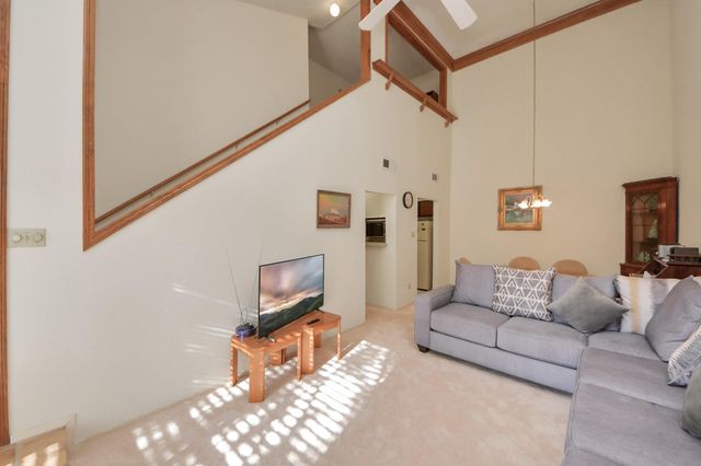 9433 Pagewood Lane, Houston, TX 77063